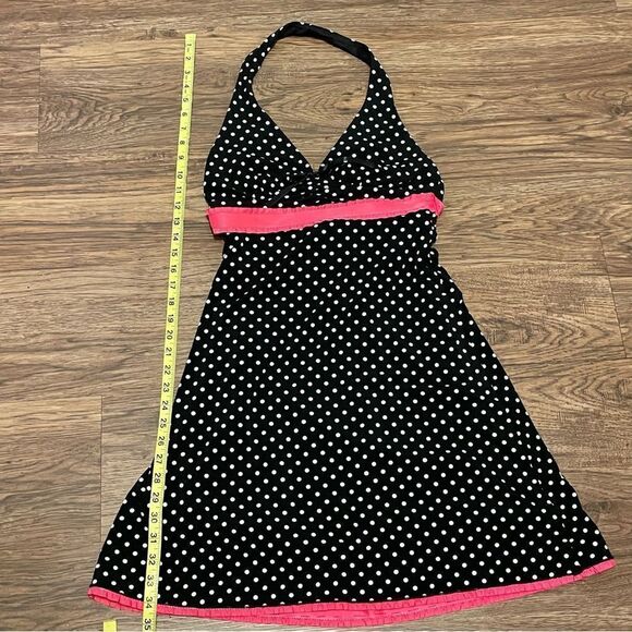 Rampage Halter Polkadot Dress Black and White With Pink Sewn On Sash And Hem Med - Picture 9 of 11